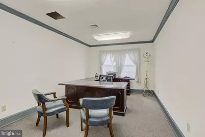 209 Broadway, Hanover, PA 17331 - Photo 13