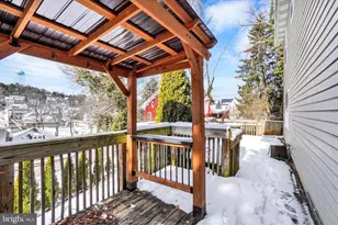 39 W George St, Yoe, PA 17313 - Photo 15