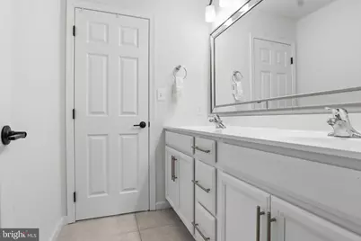 520 Darrow Road, York, PA 17404 - Photo 27