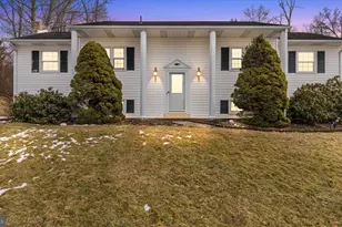 722 Heck Hill Rd, Lewisberry, PA 17339 - Photo 1