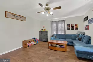 3332 Glen Hollow Dr, Dover, PA 17315 - Photo 9