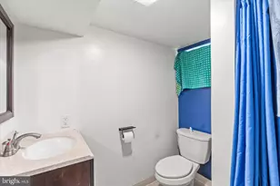 615 Pacific Ave, York, PA 17404 - Photo 23