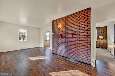 3049 E Prospect Road, York, PA 17402 - Photo 3