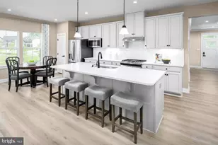 371 Kelso Dr, Fairview Township, PA 17011 - Photo 5