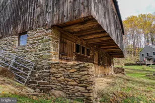 988 Kratz Rd, Glen Rock, PA 17327 - Photo 19