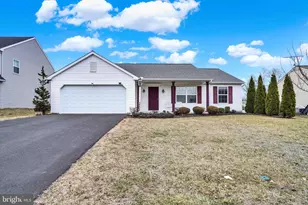 3202 Jodi Ln, Dover, PA 17315 - Photo 25
