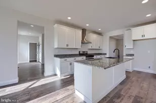 3832 Country Dr, Dover, PA 17315 - Photo 5