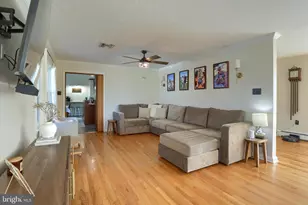 1465 Chapel Dr, York, PA 17404 - Photo 9