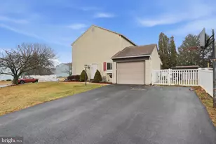 3512 Heritage Dr, York, PA 17402 - Photo 5