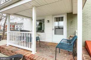 209 N 3rd St, Hanover, PA 17331 - Photo 5