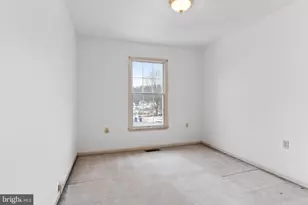 404 Valley View Cir, New Cumberland, PA 17070 - Photo 19