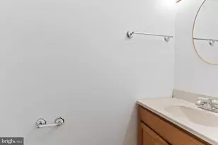 404 Valley View Cir, New Cumberland, PA 17070 - Photo 25