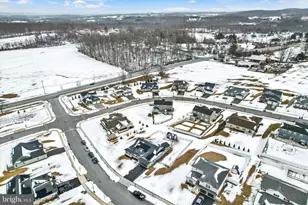 303 Normandy Ln, Dillsburg, PA 17019 - Photo 45