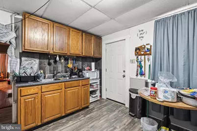 402 Broadway, Hanover, PA 17331 - Photo 15