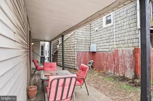 402 Broadway, Hanover, PA 17331 - Photo 19