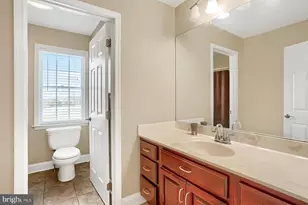 1563 Winsford Ln, York, PA 17404 - Photo 33