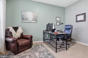 215 Azalea Dr, Windsor, PA 17366 - Photo 21