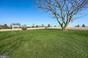 525 Bahns Mill Rd, Red Lion, PA 17356 - Photo 5
