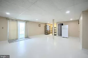 2696 Fairway Dr, York, PA 17402 - Photo 29