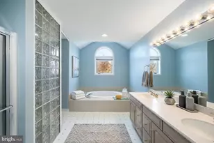 2696 Fairway Dr, York, PA 17402 - Photo 29