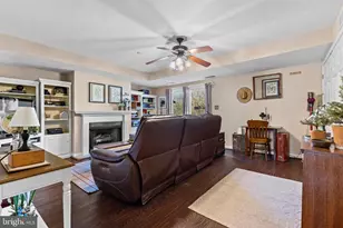 102 Lorenzo Ct, York, PA 17402 - Photo 7