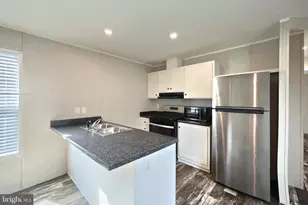 69 Mobile Dr, Thomasville, PA 17364 - Photo 9