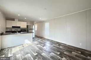 69 Mobile Dr, Thomasville, PA 17364 - Photo 7