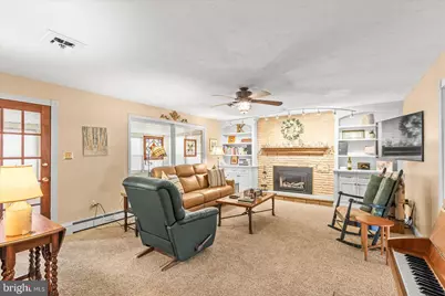 155 George Street, Hanover, PA 17331 - Photo 17