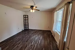 1901 Powder Mill Rd, York, PA 17402 - Photo 5