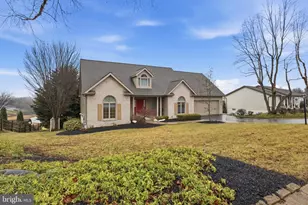 70 Piston Ct, Stewartstown, PA 17363 - Photo 3