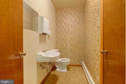 24 Springwood Avenue, Stewartstown, PA 17363 - Photo 27