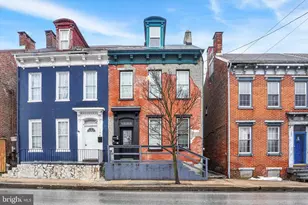 104 E College Ave, York, PA 17401 - Photo 1