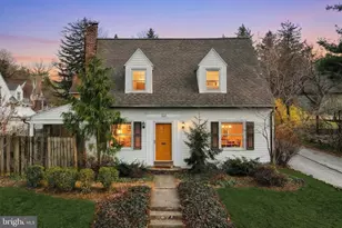 322 Creston Rd, York, PA 17403 - Photo 1