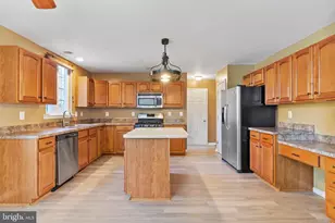 1660 Rosebrook Dr, York, PA 17402 - Photo 13