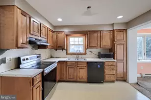 463 Tioga St, York, PA 17404 - Photo 13