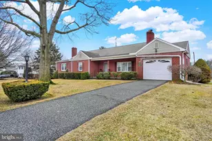 454 Highland Rd, Red Lion, PA 17356 - Photo 3