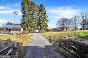 1527 Main St, New Park, PA 17352 - Photo 27