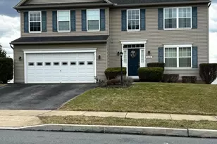 322 Woodbridge Dr, Etters, PA 17319 - Photo 1