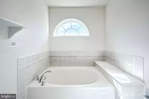 115 N Fountain Dr, York, PA 17402 - Photo 27