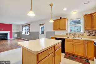 590 Thomas Armor Dr, Windsor, PA 17366 - Photo 7