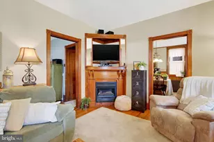 6 N Water St, Spring Grove, PA 17362 - Photo 17