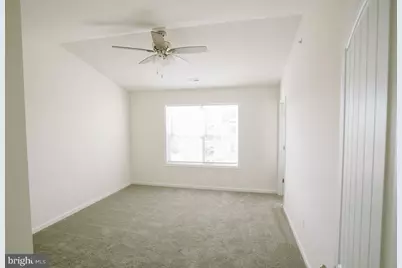 101 Pacer Drive #L, Hanover, PA 17331 - Photo 9