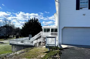 2455 Brandywine Ln, York, PA 17404 - Photo 7