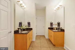 221 Hickory Ln, Hanover, PA 17331 - Photo 15