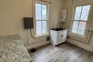 659 W King St, York, PA 17401 - Photo 3