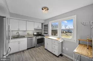 2401 Belair Dr, Dover, PA 17315 - Photo 13