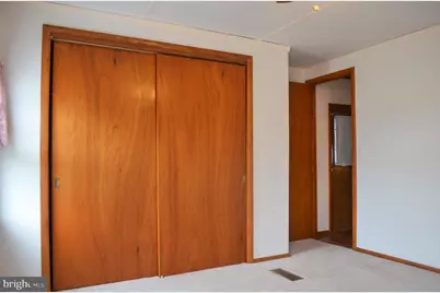 324 Blue Jay Drive, Red Lion, PA 17356 - Photo 17