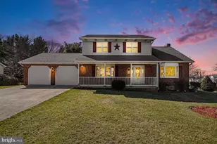 11 Narrow Rd, Hanover, PA 17331 - Photo 1