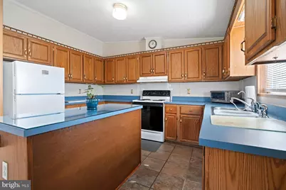 430 Clover Lane, Hanover, PA 17331 - Photo 7