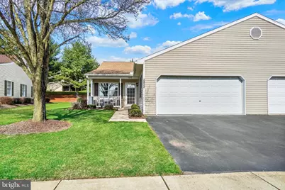 2022 Faversham Way #2022, York, PA 17402 - Photo 1